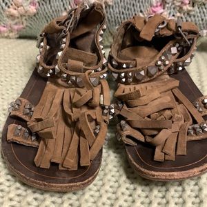 Toddler’s summer sandals